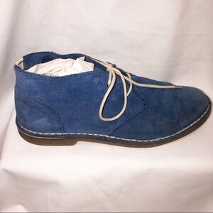 Barney’s New York Blue Suede Booties Made in Italy SZ 36